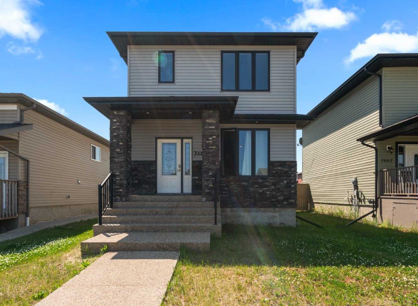 50 Avenue Unit 7005, Camrose, AB T4V 5C6
