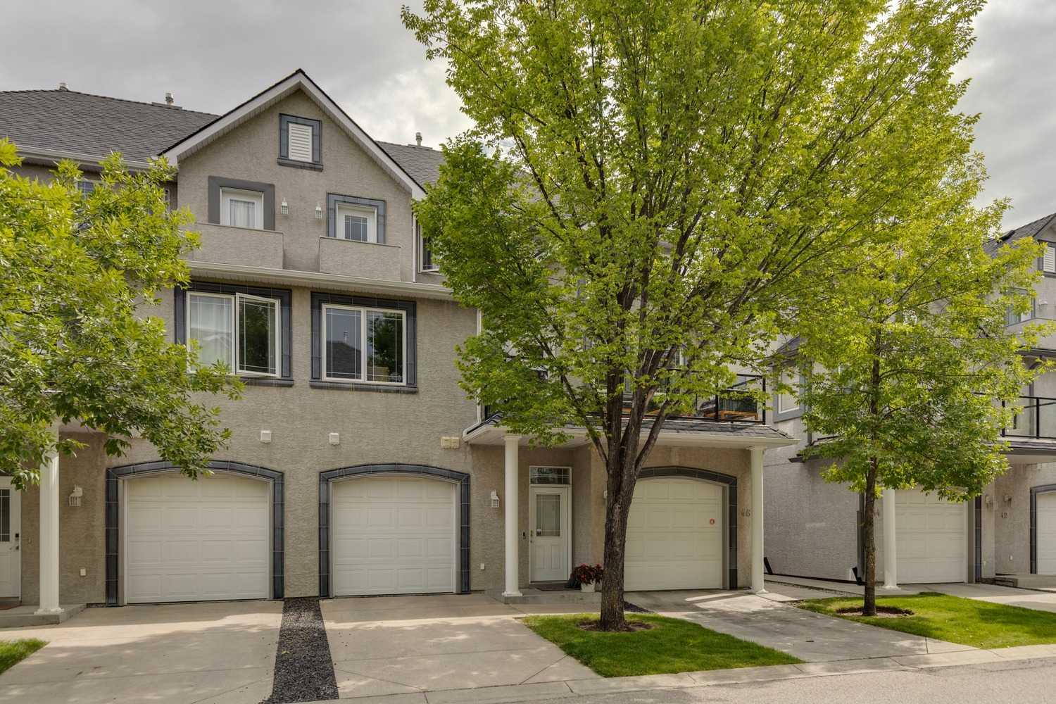 46 Simcoe Pl SW, Calgary, AB T3H 4T8