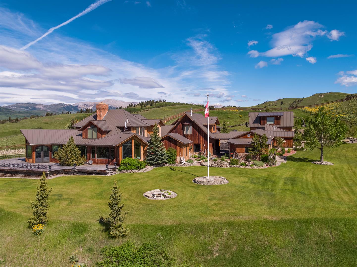 2322 2322 Highway 3, Rural Pincher Creek No. 9 M.d. Of, AB T0K 1H0