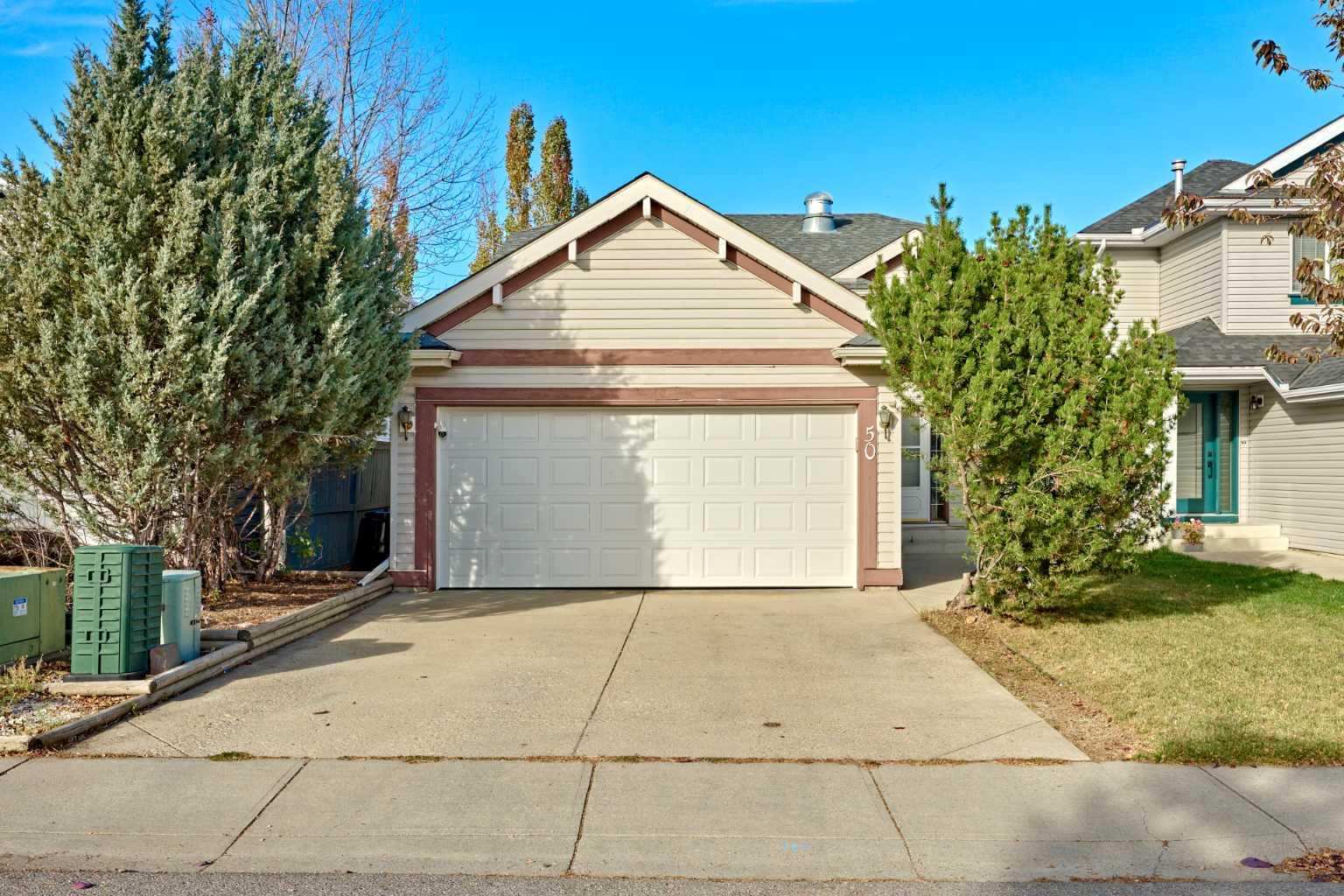 50 Somervale Grn SW, Calgary, AB T2Y 3K1