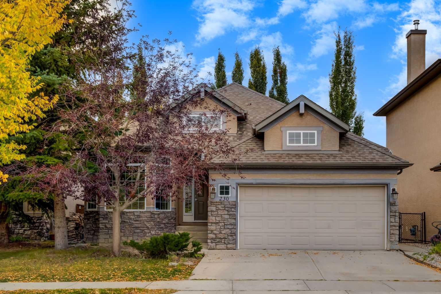230 Discovery Ridge Blvd SW, Calgary, AB T3H 4Y4