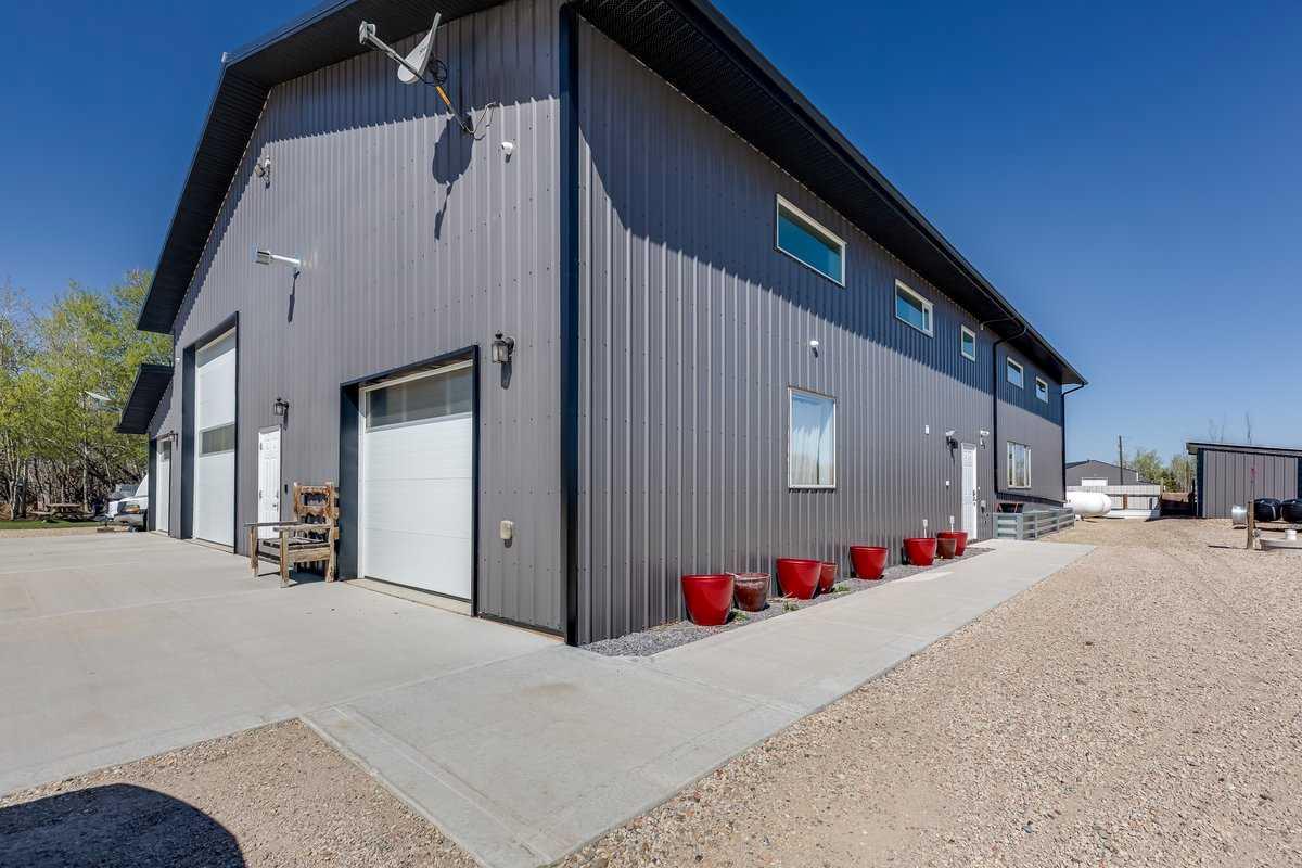 35020 Range Road 11, Rural Red Deer County, AB T4G 0H7