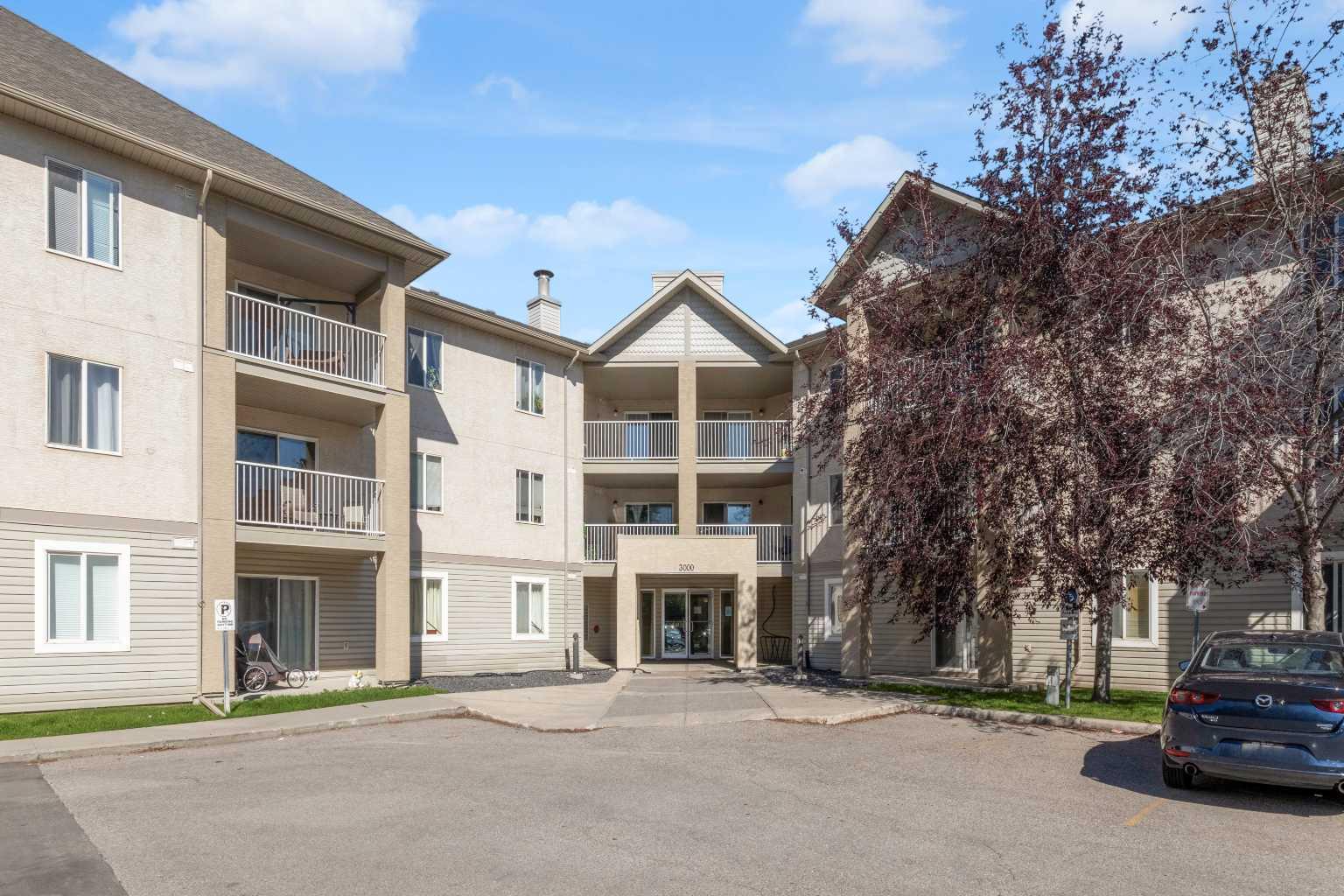 3000 Citadel Meadow Point Nw Unit 312, Calgary, AB T3G 5N5