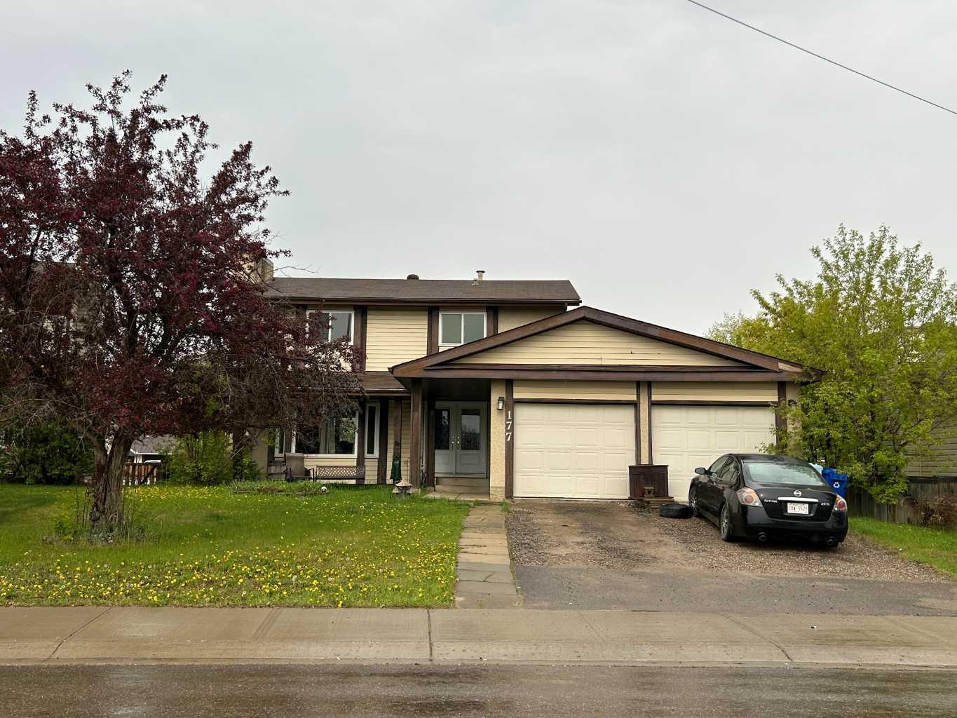 177 Deep Rd, Fort Mcmurray, AB T9K 1B7