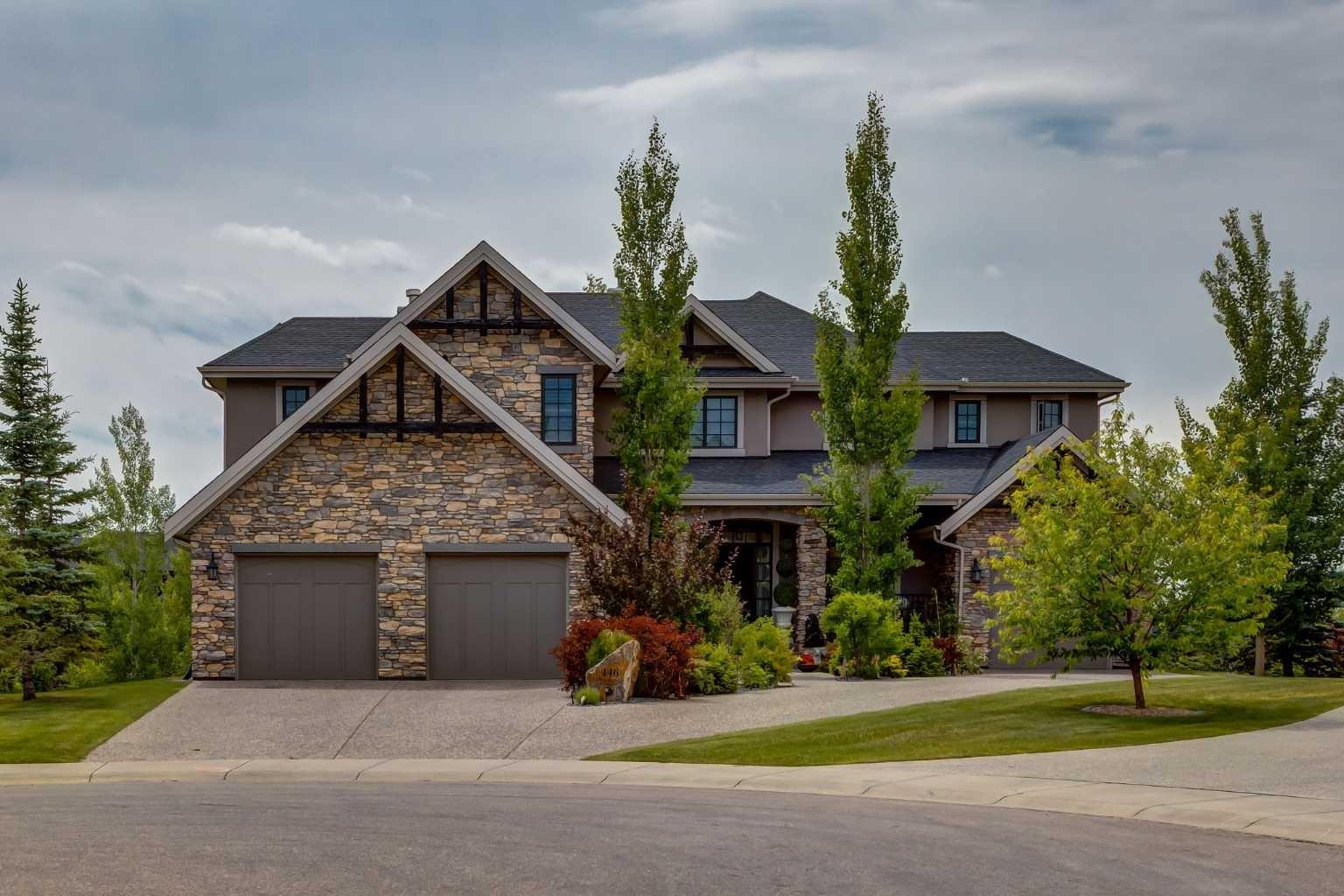 446 Brookside Ct, Calgary, AB T3L 2N6