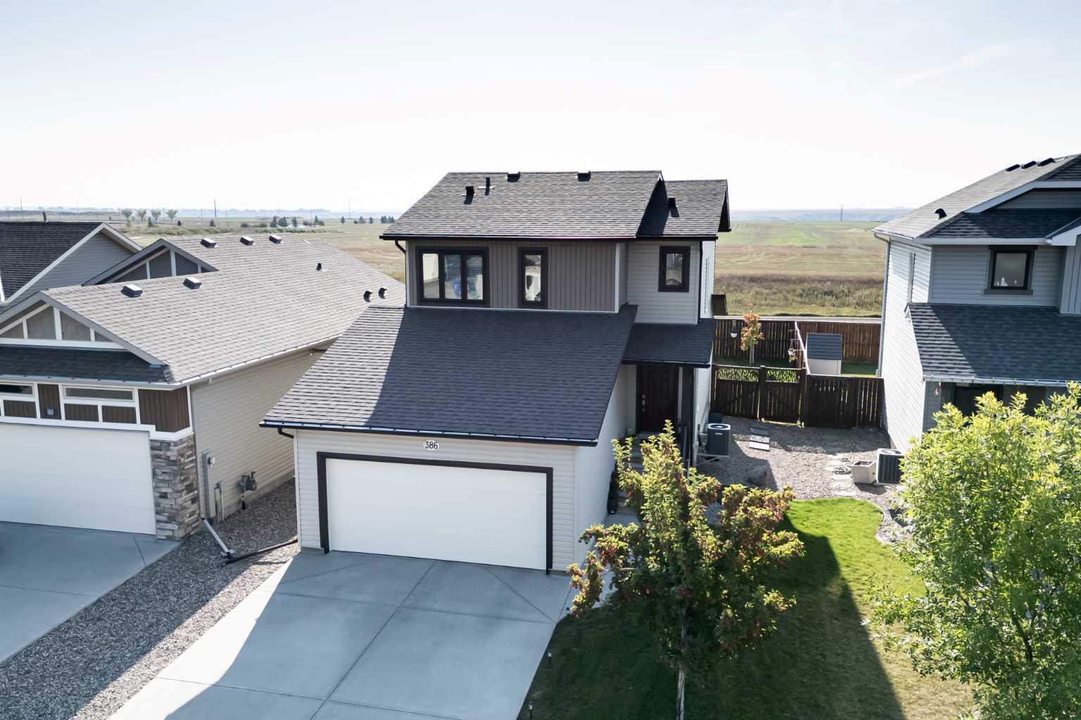 386 Mt Sundance Lndg W, Lethbridge, AB T1J 5H9