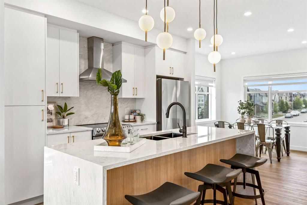 200 Belvedere Boulevard Se Unit 604, Calgary, AB T1X 0L5