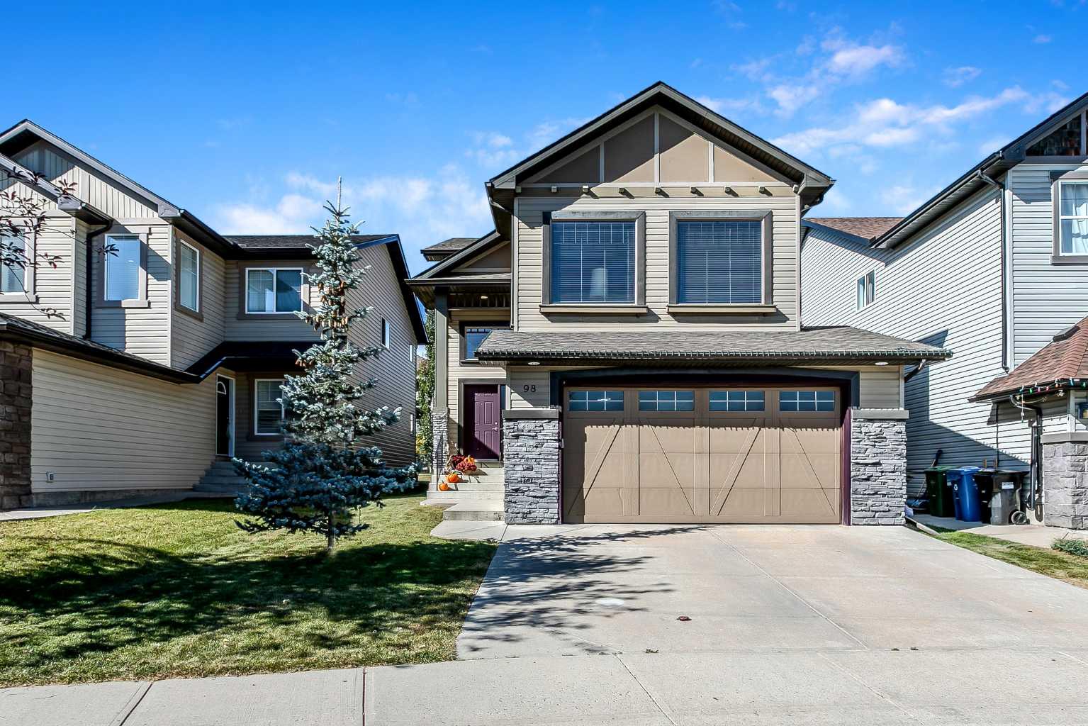 98 Eversyde Close SW, Calgary, AB T2Y 5A2