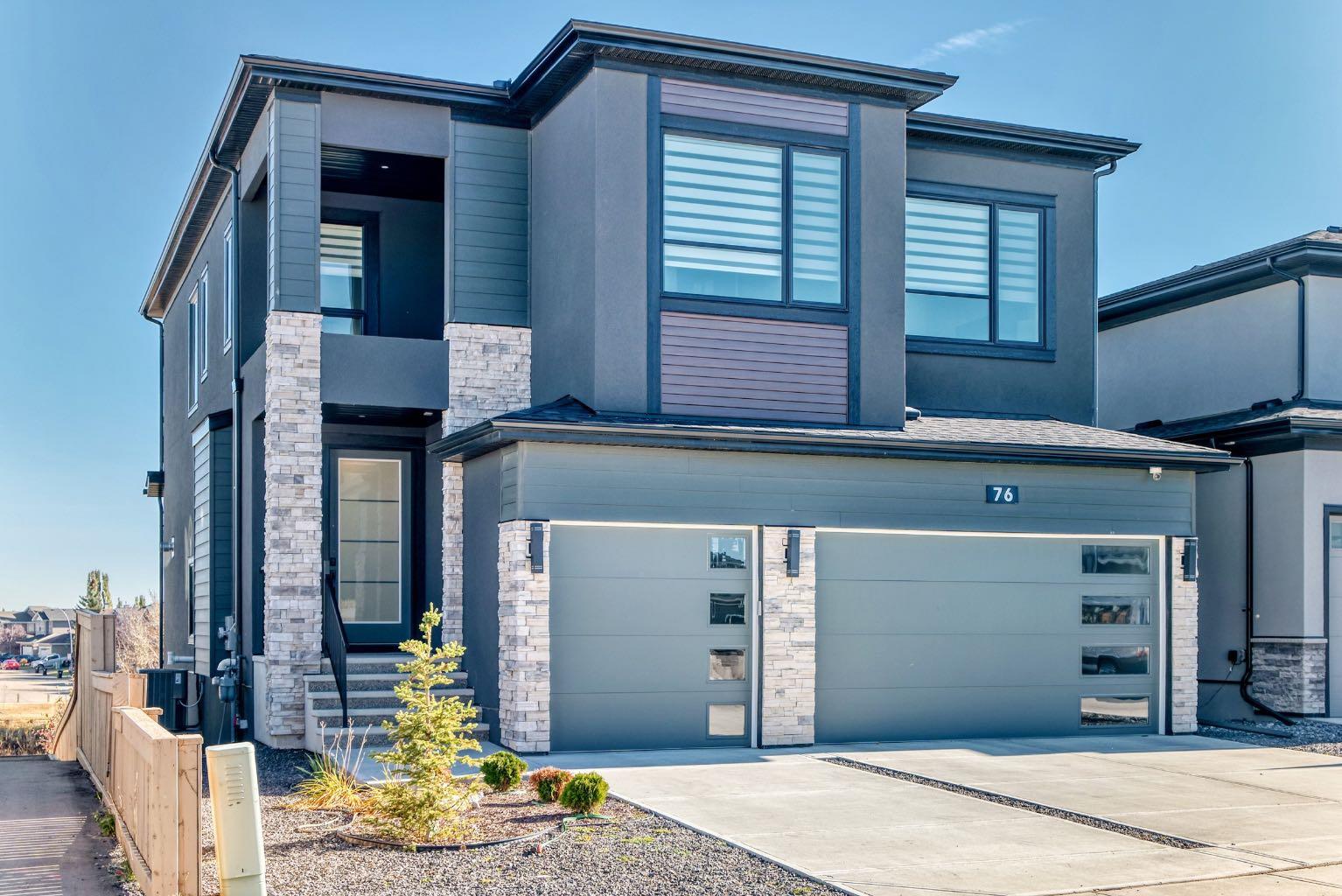 76 Rock Lake Vw NW, Calgary, AB T3G 0E9