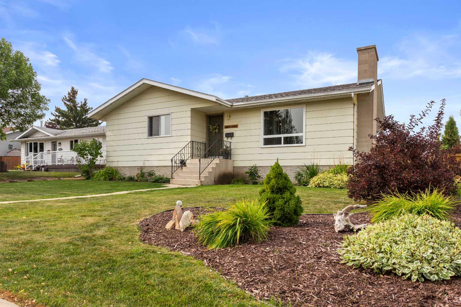 72 Street Unit 4204, Camrose, AB T4V 3V2