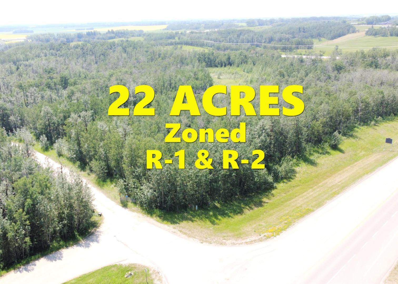 5650 Lakeside Way, Innisfail, AB T4G 0H4