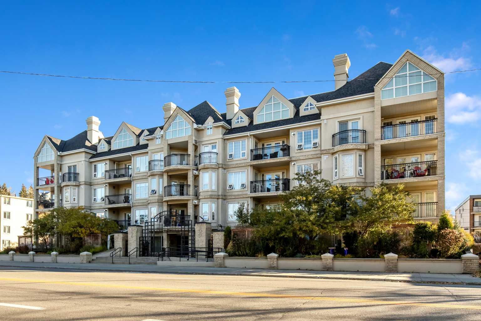 630 10 Street Nw Unit 206, Calgary, AB T2N 1W3
