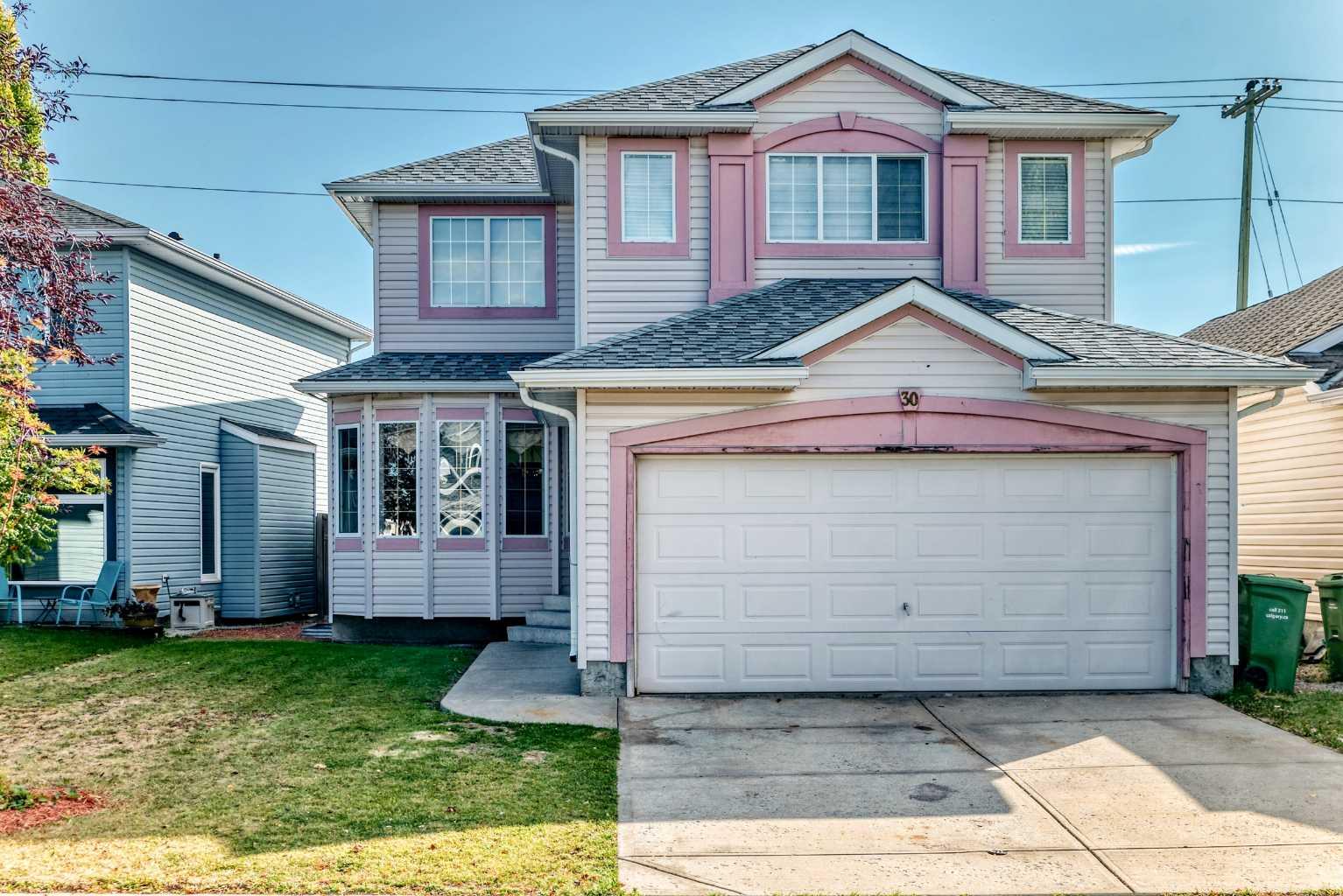 30 Millview Common SW, Calgary, AB T2Y 3Y7