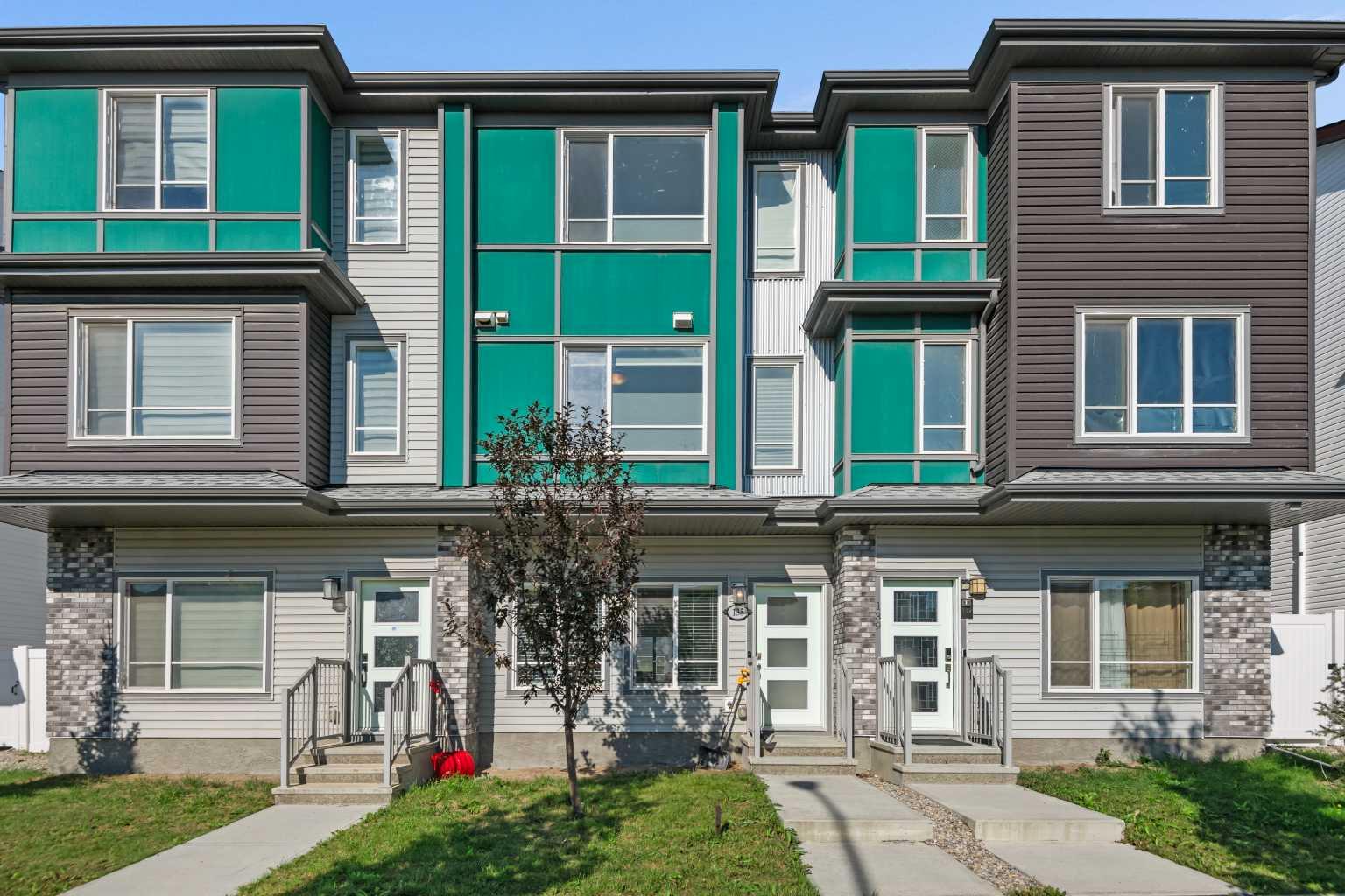 135 Lucas Blvd NW, Calgary, AB T3P 1H8