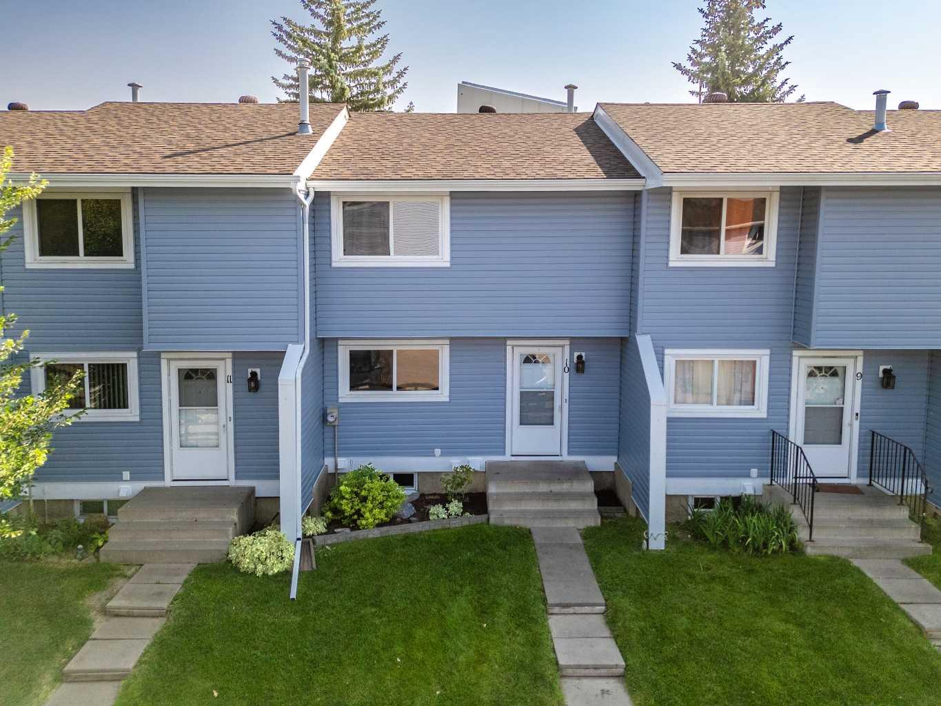 195 Manora Place Ne Unit 10, Calgary, AB T2A 5J8