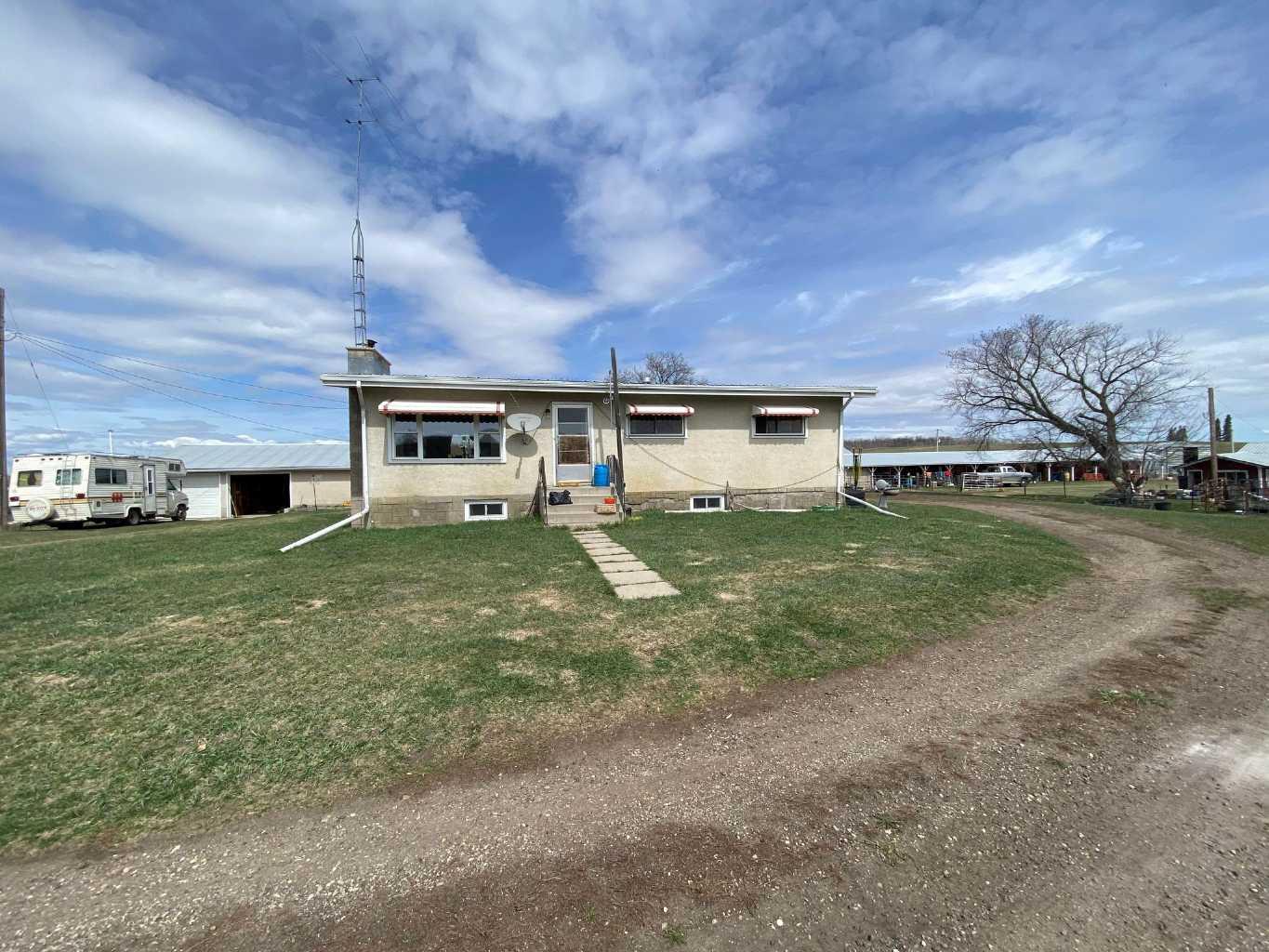 252062 Township Rd 431 B, Rural Ponoka County, AB T4J 1R1