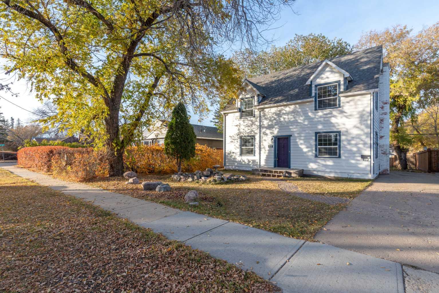 49 Street Unit 5218, Lloydminster, AB T9V 0K6