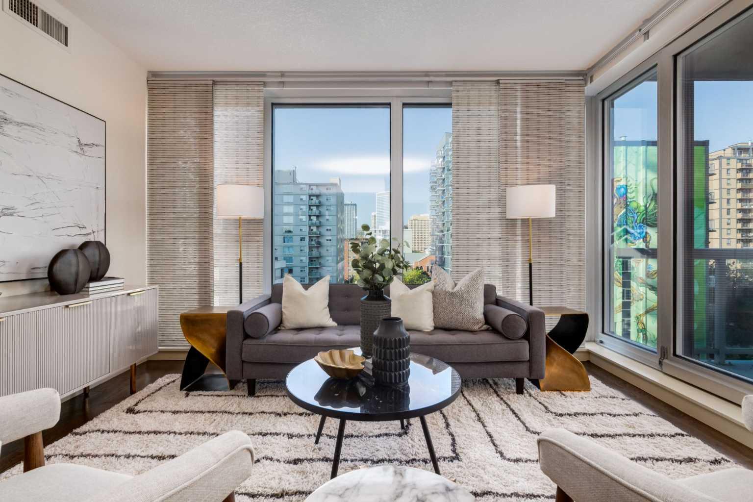 817 15 Avenue Sw Unit 500, Calgary, AB T2R 0H8