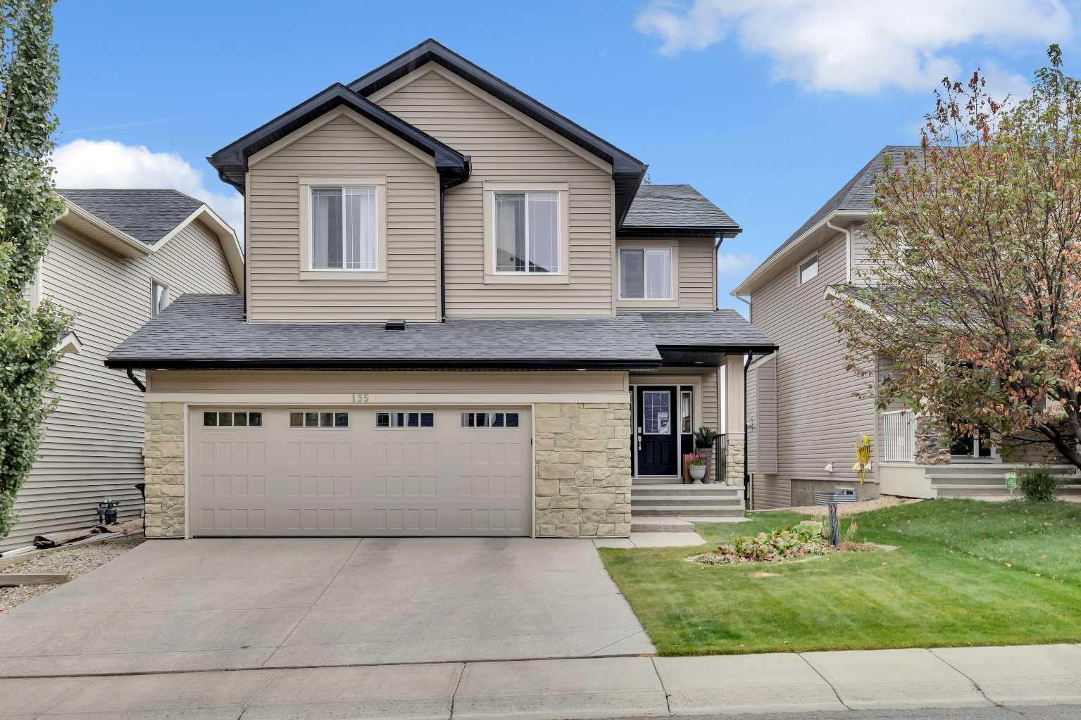 135 Sage Valley Grn NW, Calgary, AB T3R 0H7