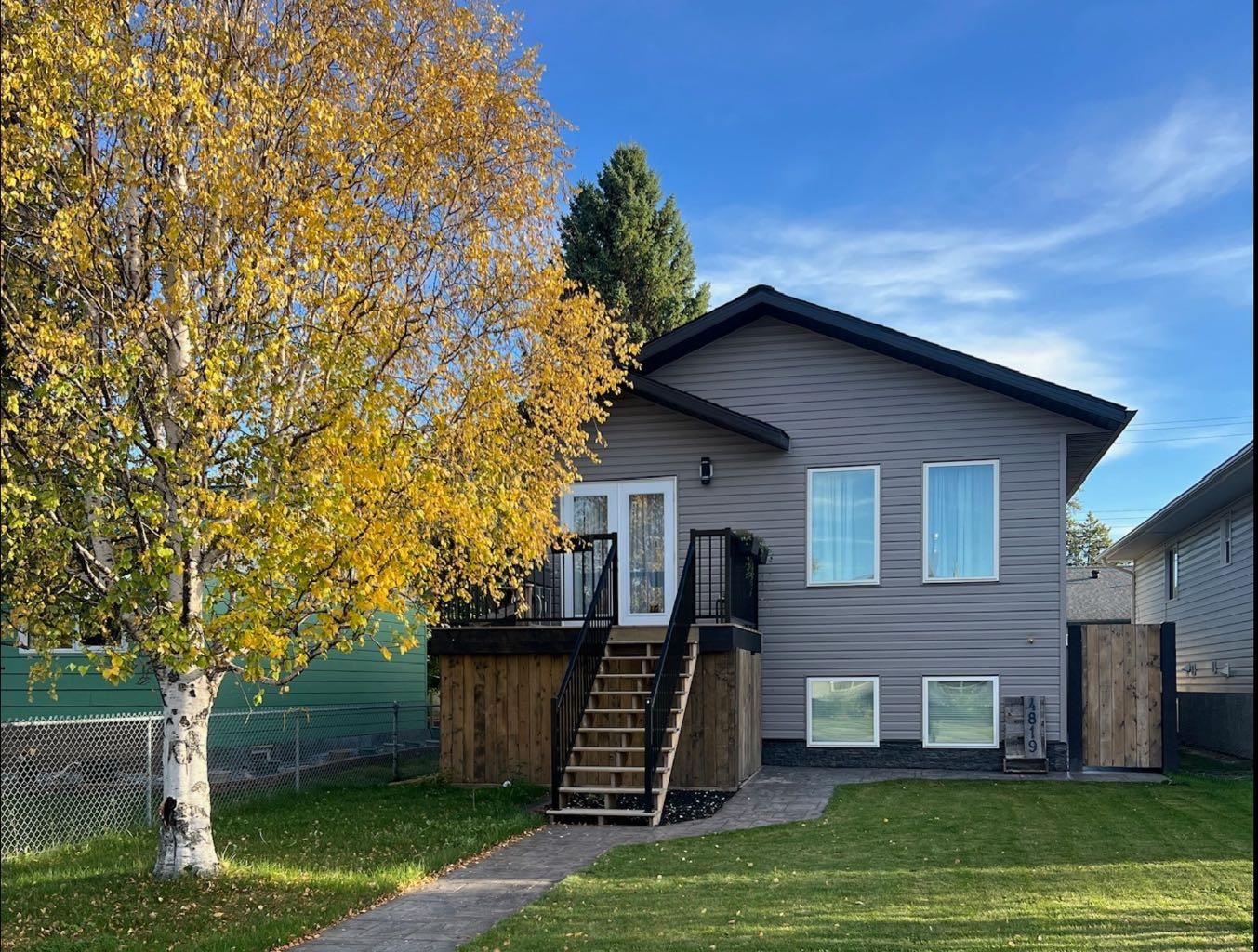 17 Avenue Unit 4819, Edson, AB T7E 1G4