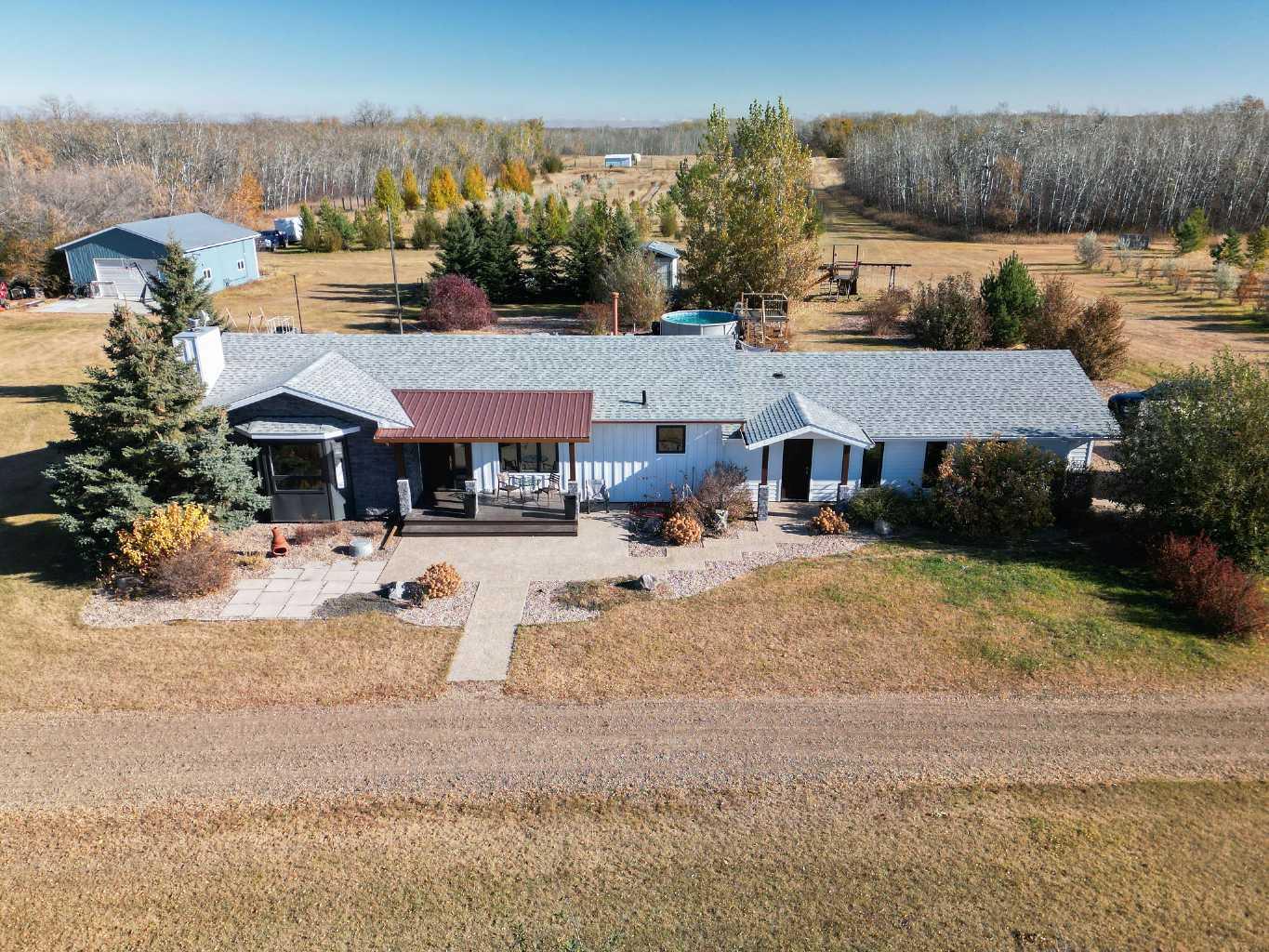 41243 Range Road 205, Bashaw, AB T0B 0H0