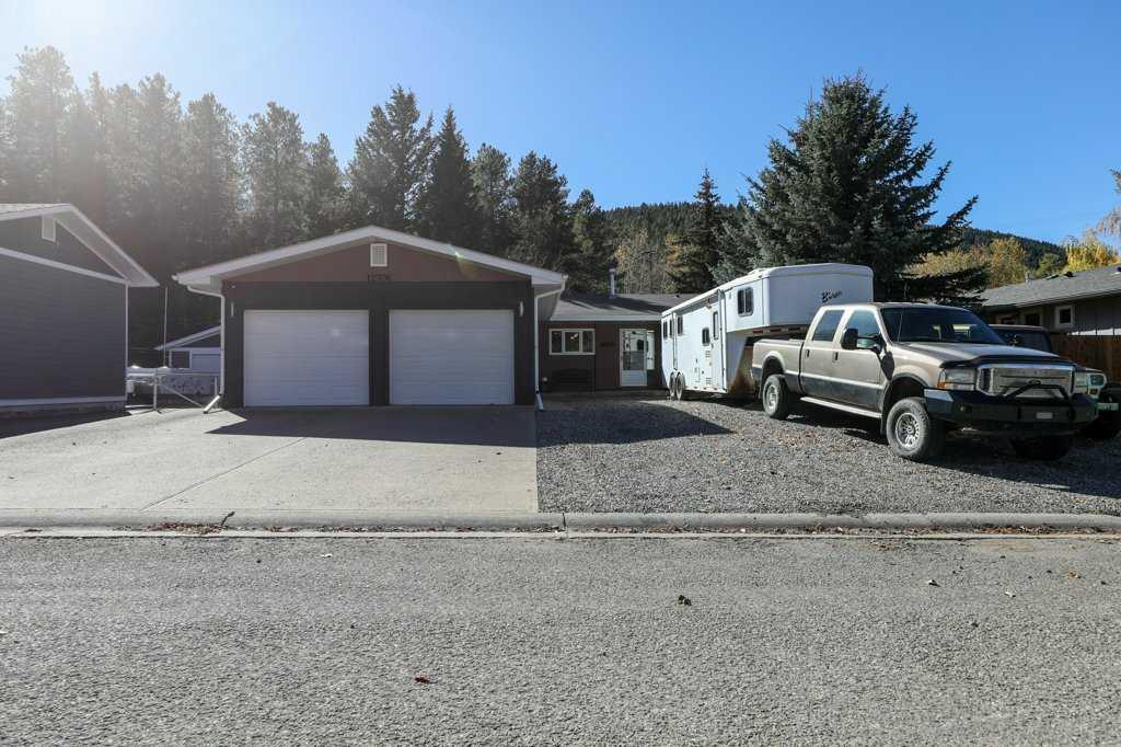 16 Avenue Unit 12706, Blairmore, AB T0K 0E0