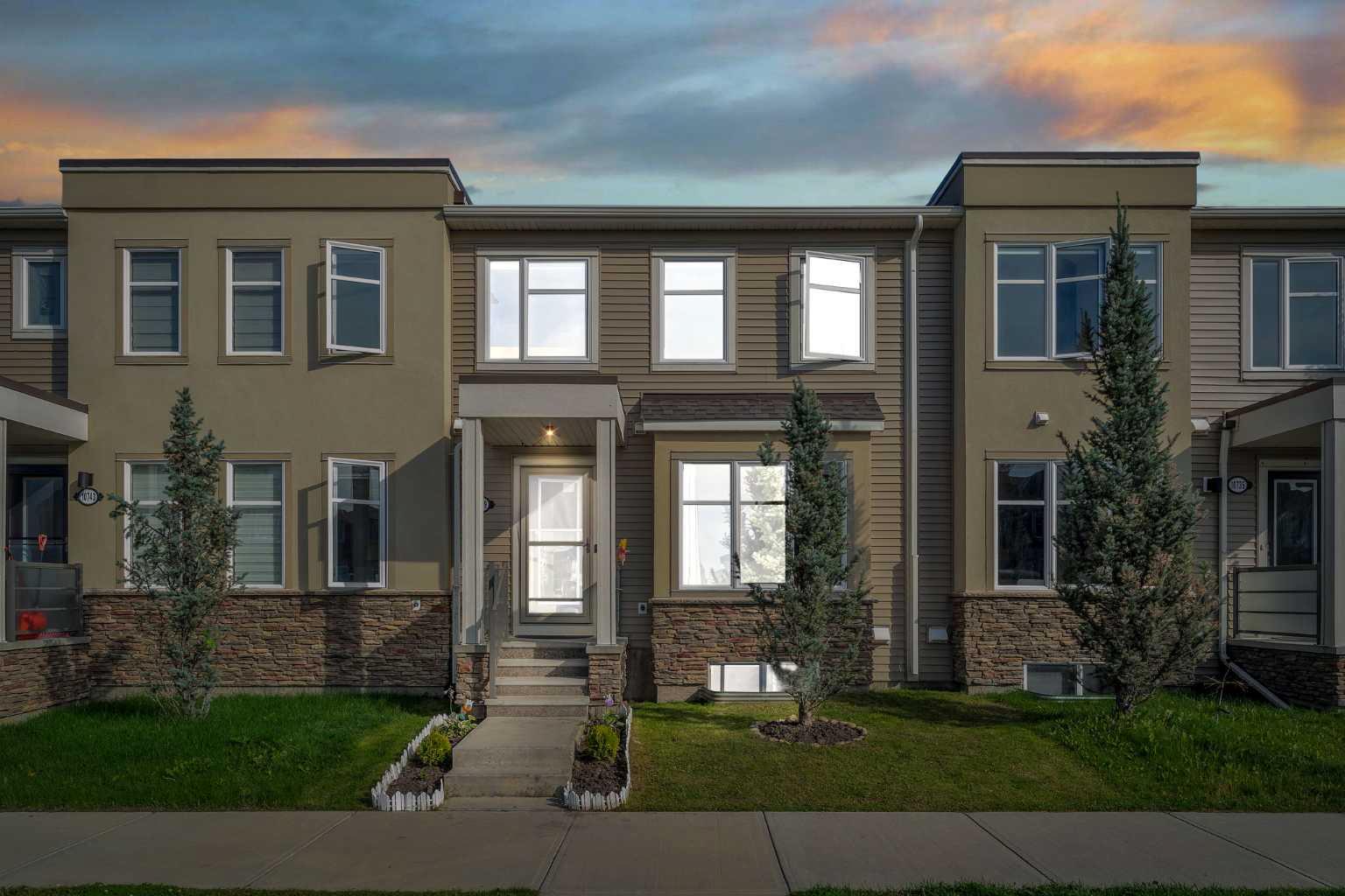 10739 Cityscape Dr, Calgary, AB T3N 0S2
