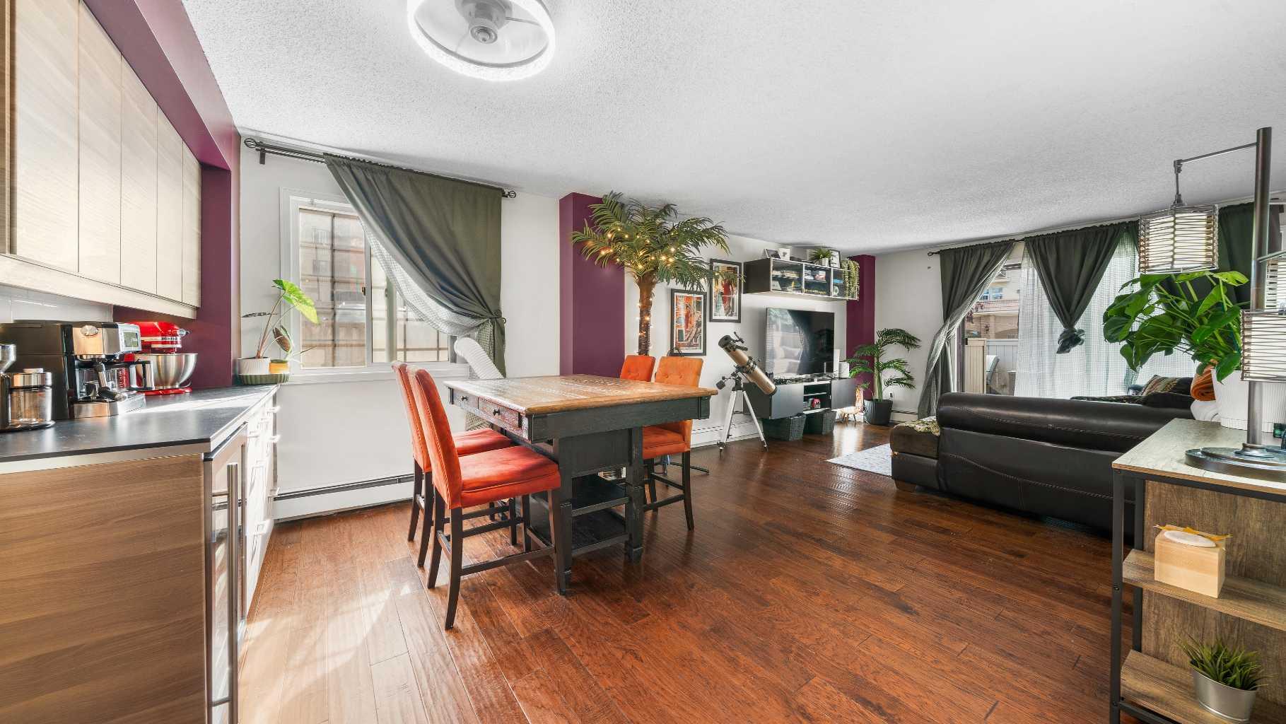 1320 12 Avenue Sw Unit 105, Calgary, AB T2T 2C6