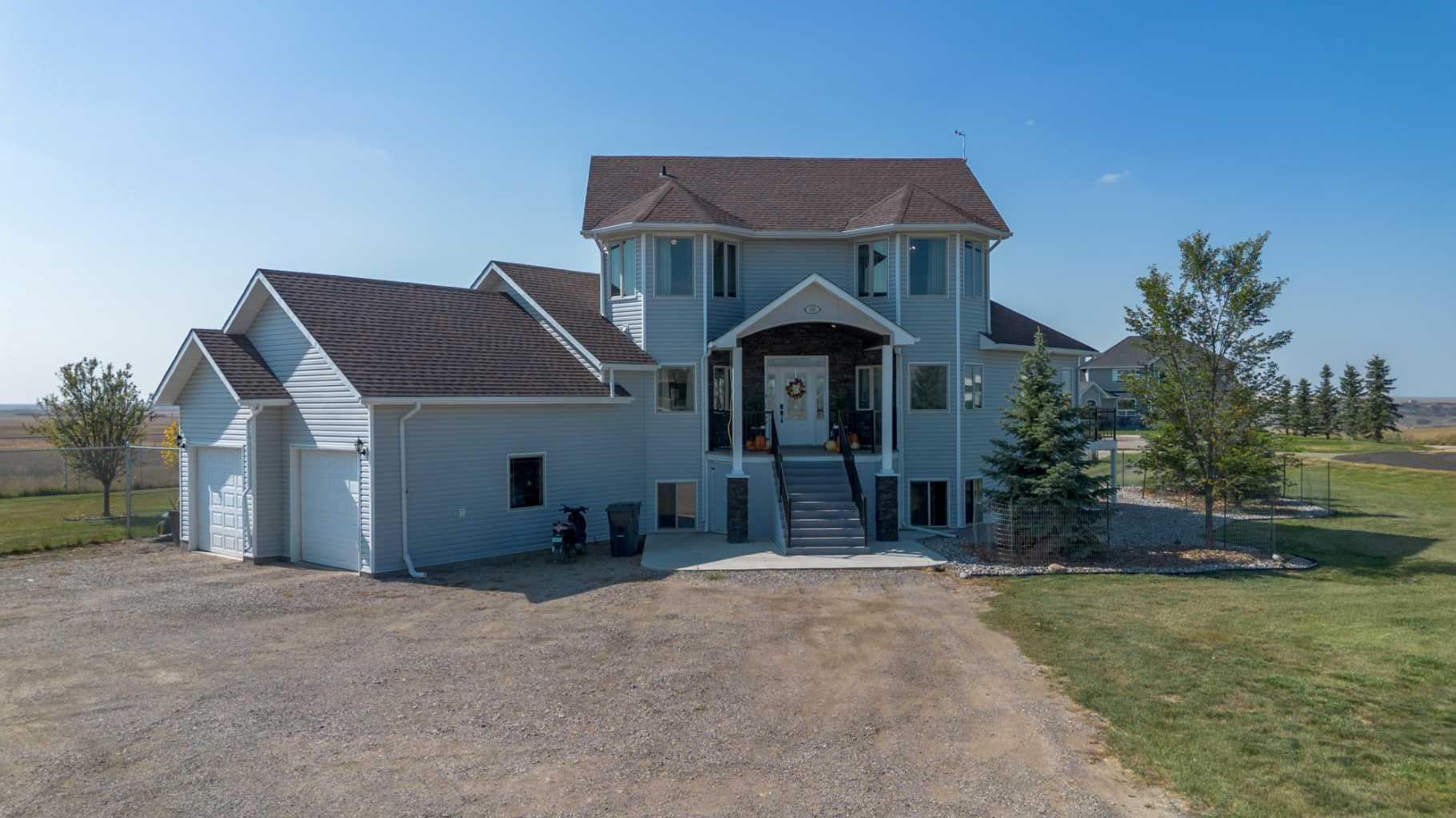 406 Meadow Lark Dr, Rural Lethbridge County, AB T1J 4R9