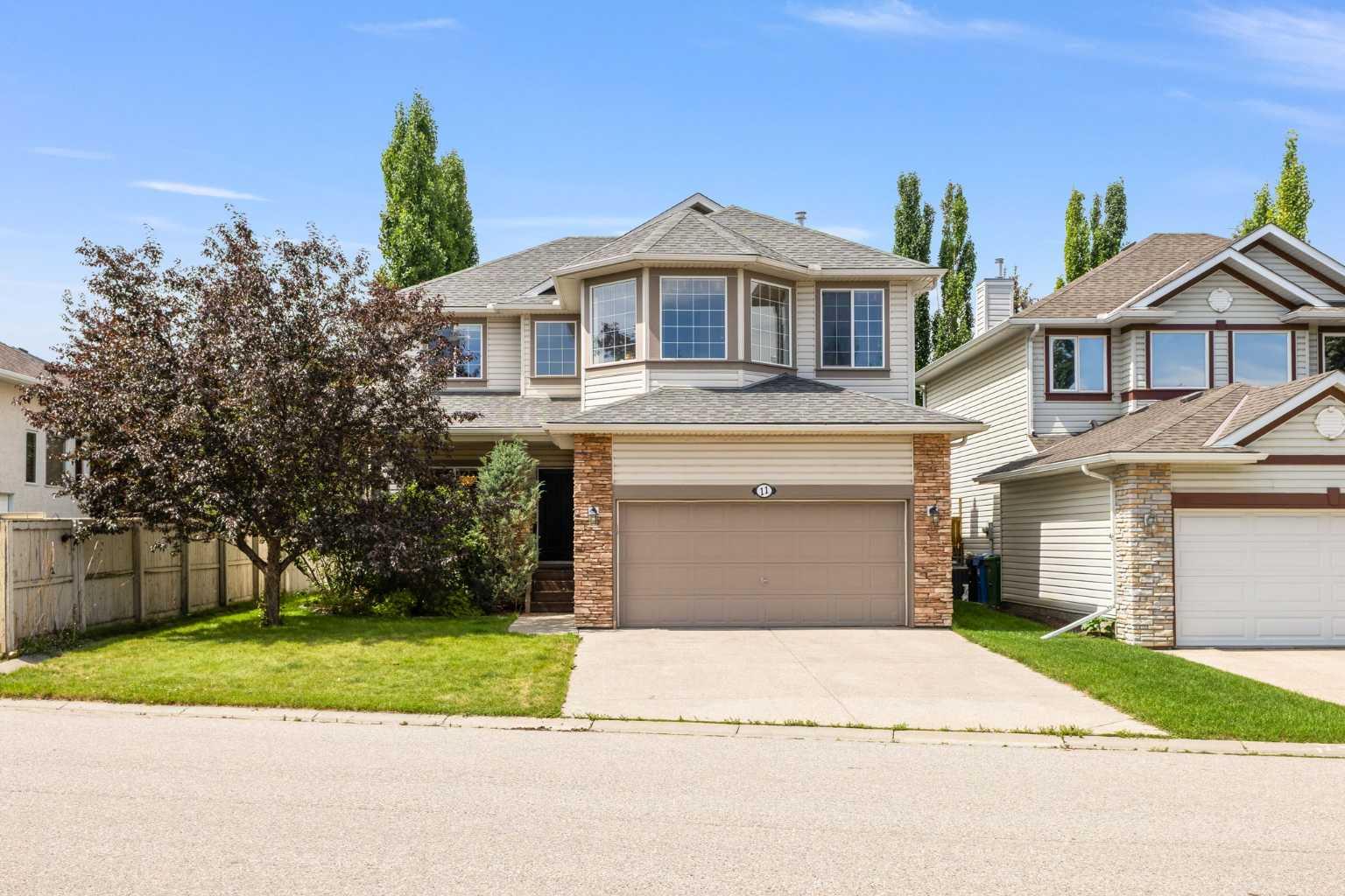 11 Simcoe Cres SW, Calgary, AB T3H 4K6