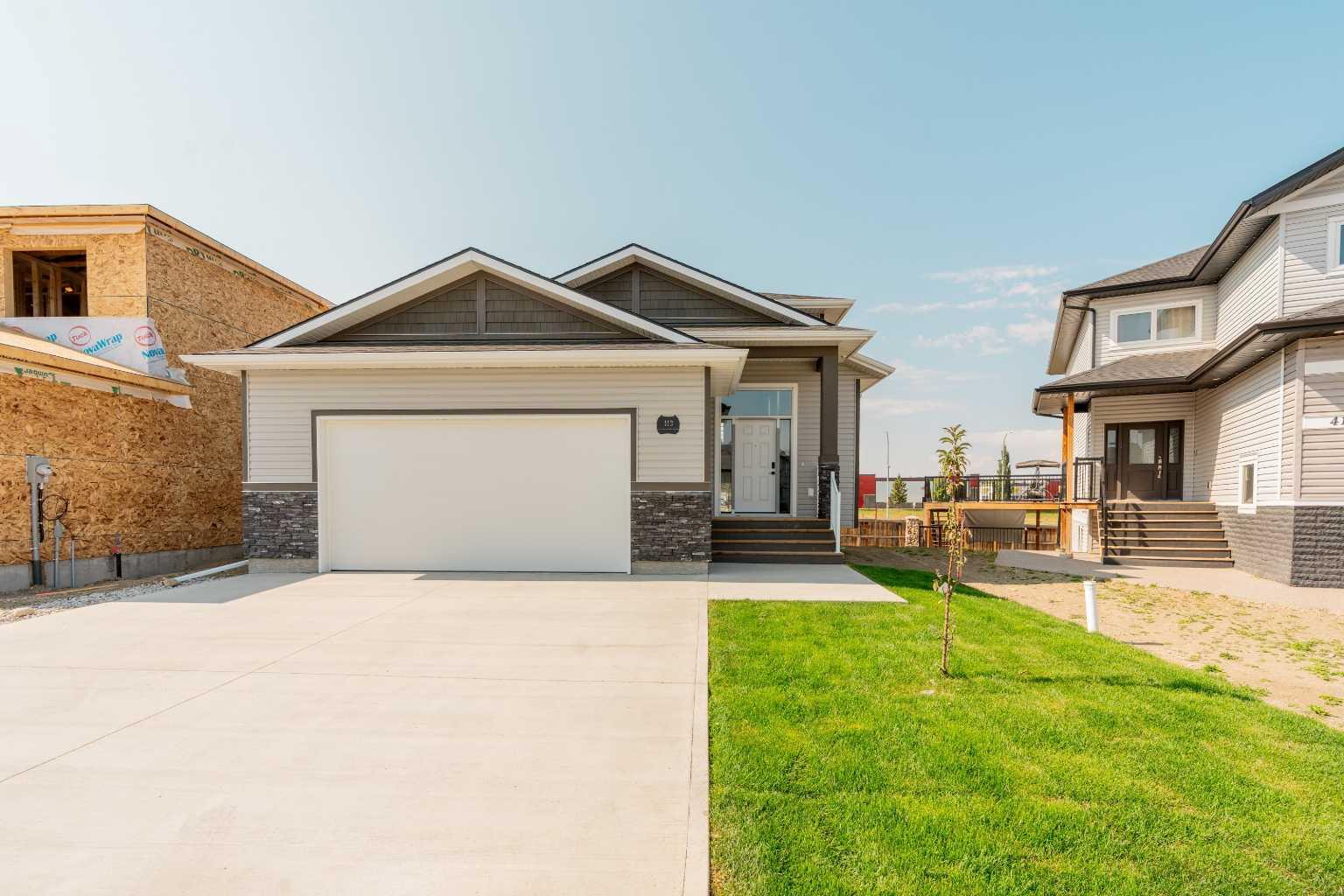 413 Rivergrove Chase W, Lethbridge, AB T1K 8E9