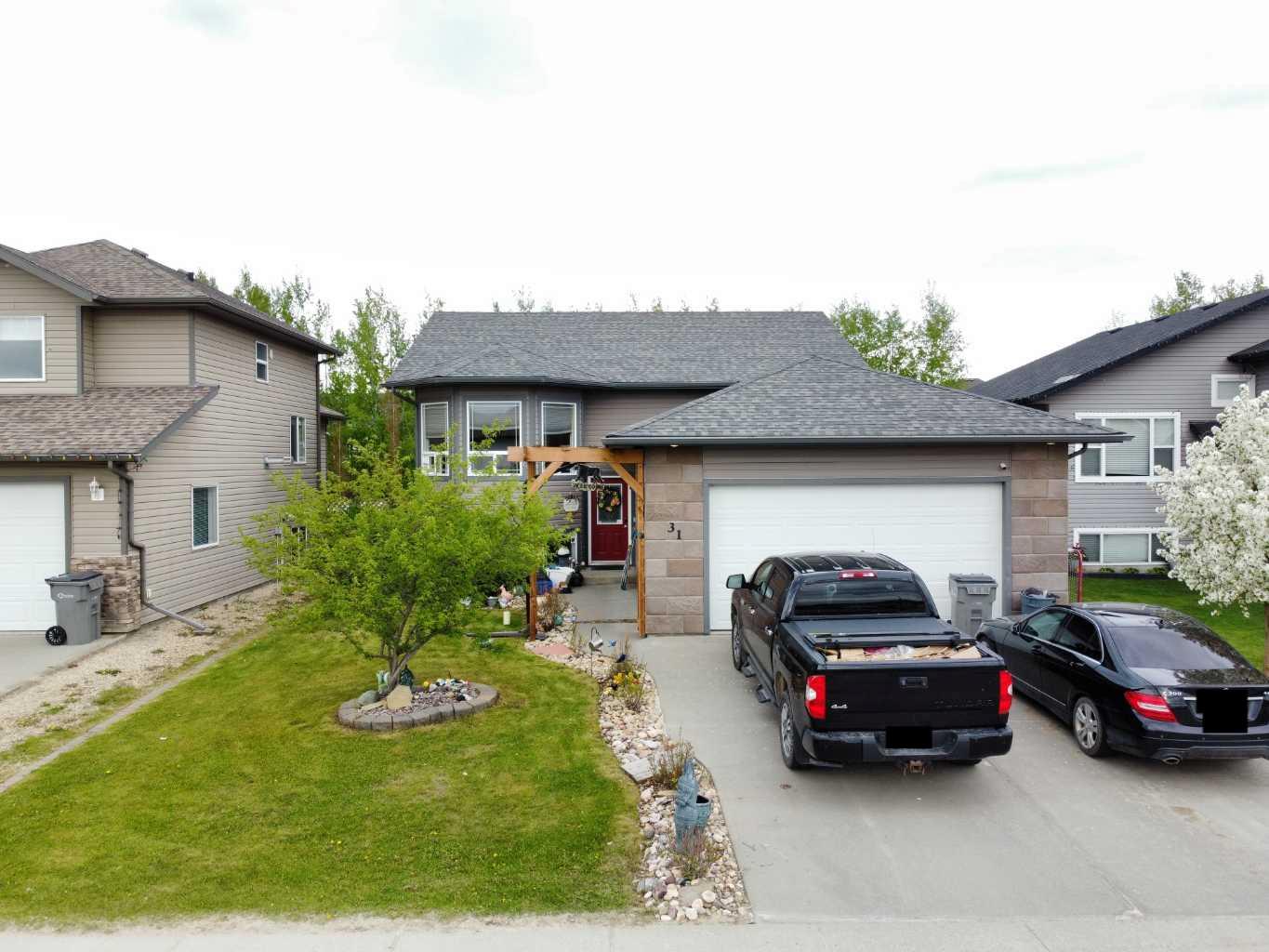 31 Rodeo Way, Whitecourt, AB T7S 0B9 MLS A2136176 Houseful