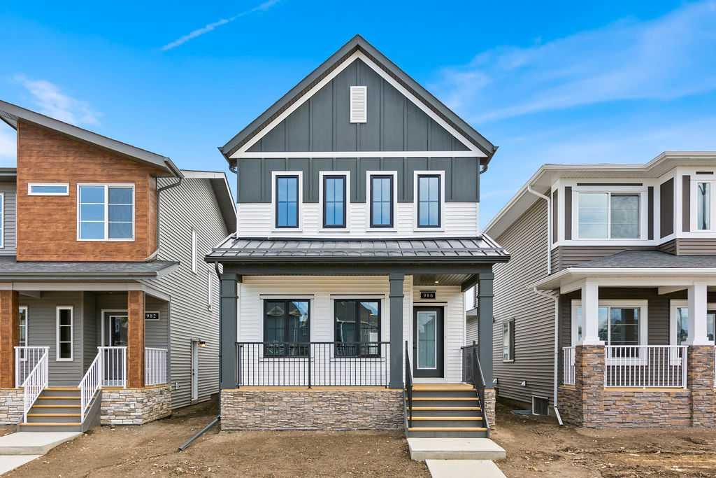 986 Chinook Winds Mdw SW, Airdrie, AB T4B 5R1