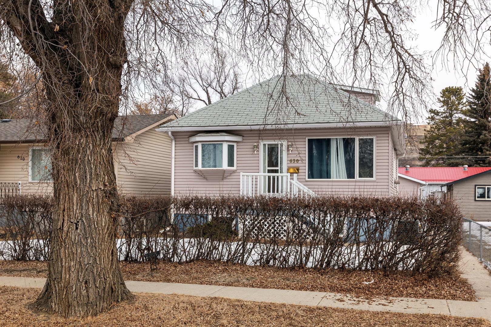 , Drumheller, AB T0J 0Y5 MLS Houseful