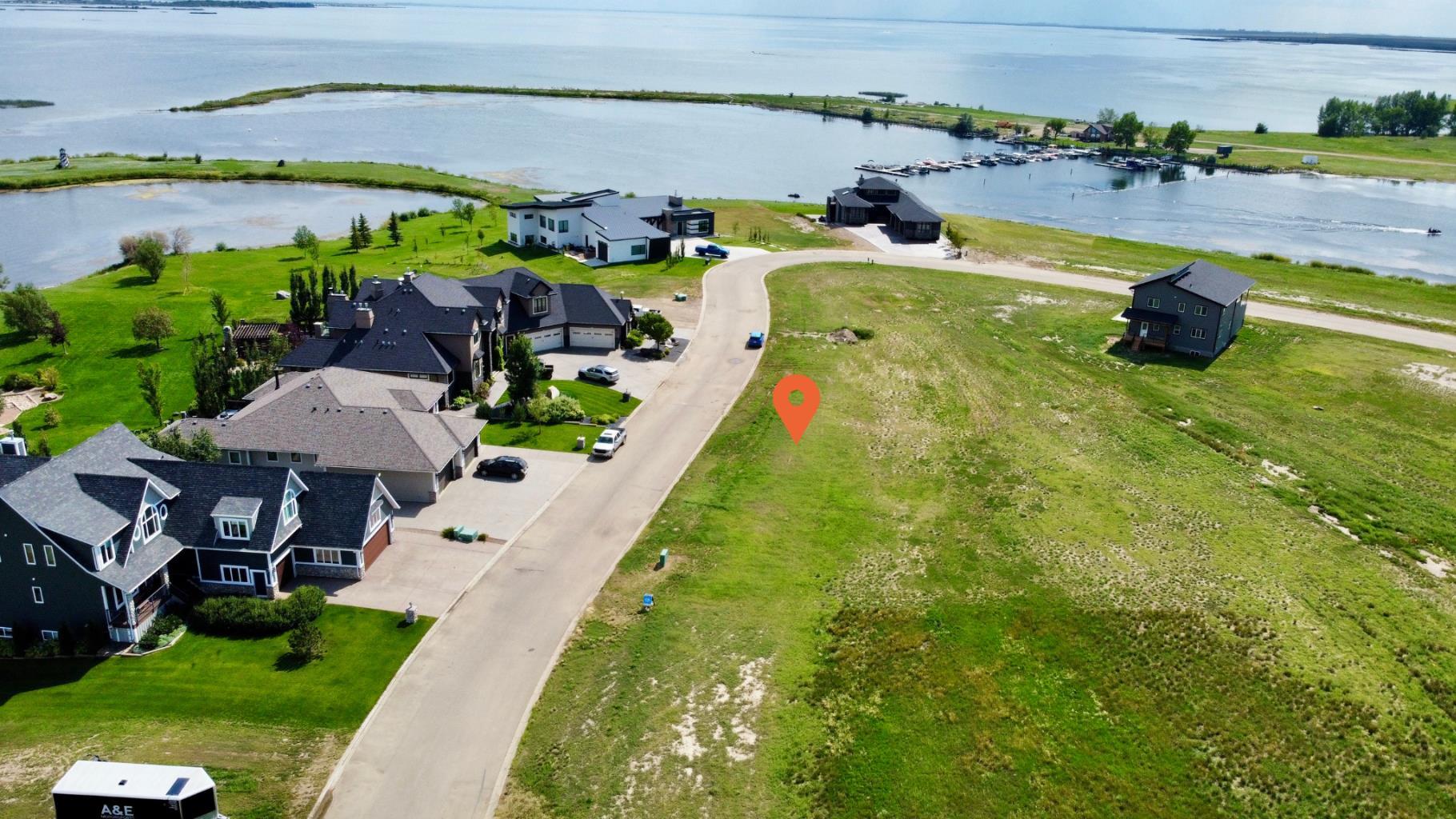 30 Kingfisher Estates Dr, Lake Newell Resort, AB T1R 0X5
