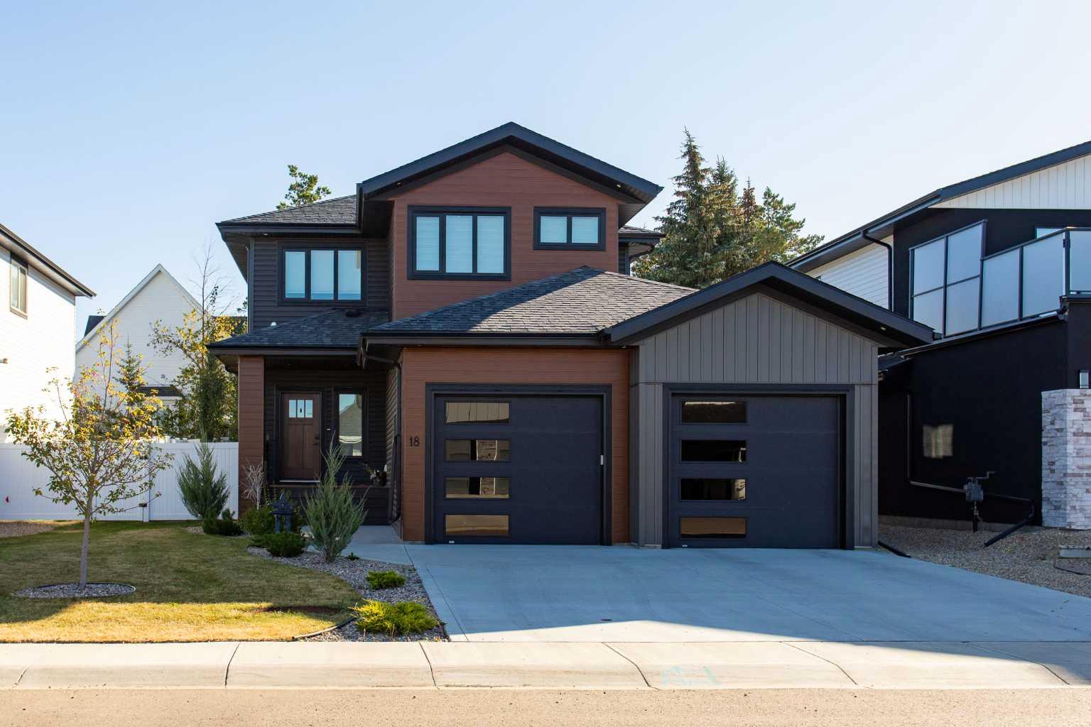 18 Cameron Ct, Lacombe, AB T4L 0K3
