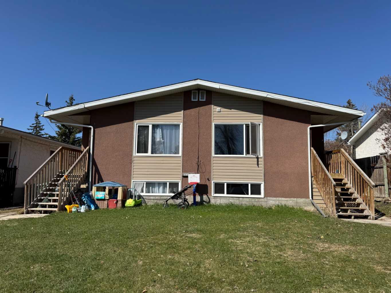 55 Street Unit 5410, Ponoka, AB T4J 1L8