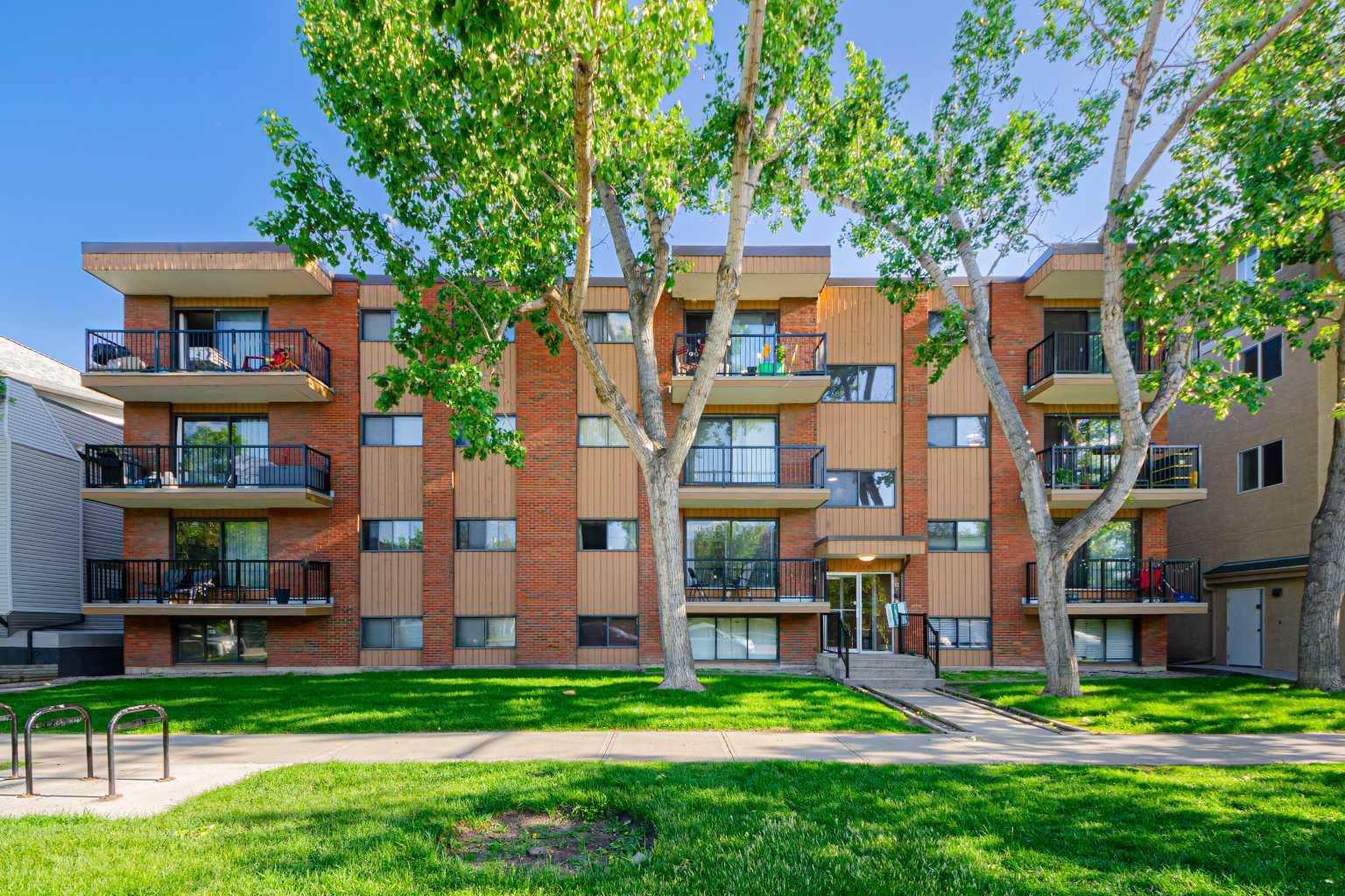 1829 11 Avenue Sw Unit 306, Calgary, AB T3C 0N7