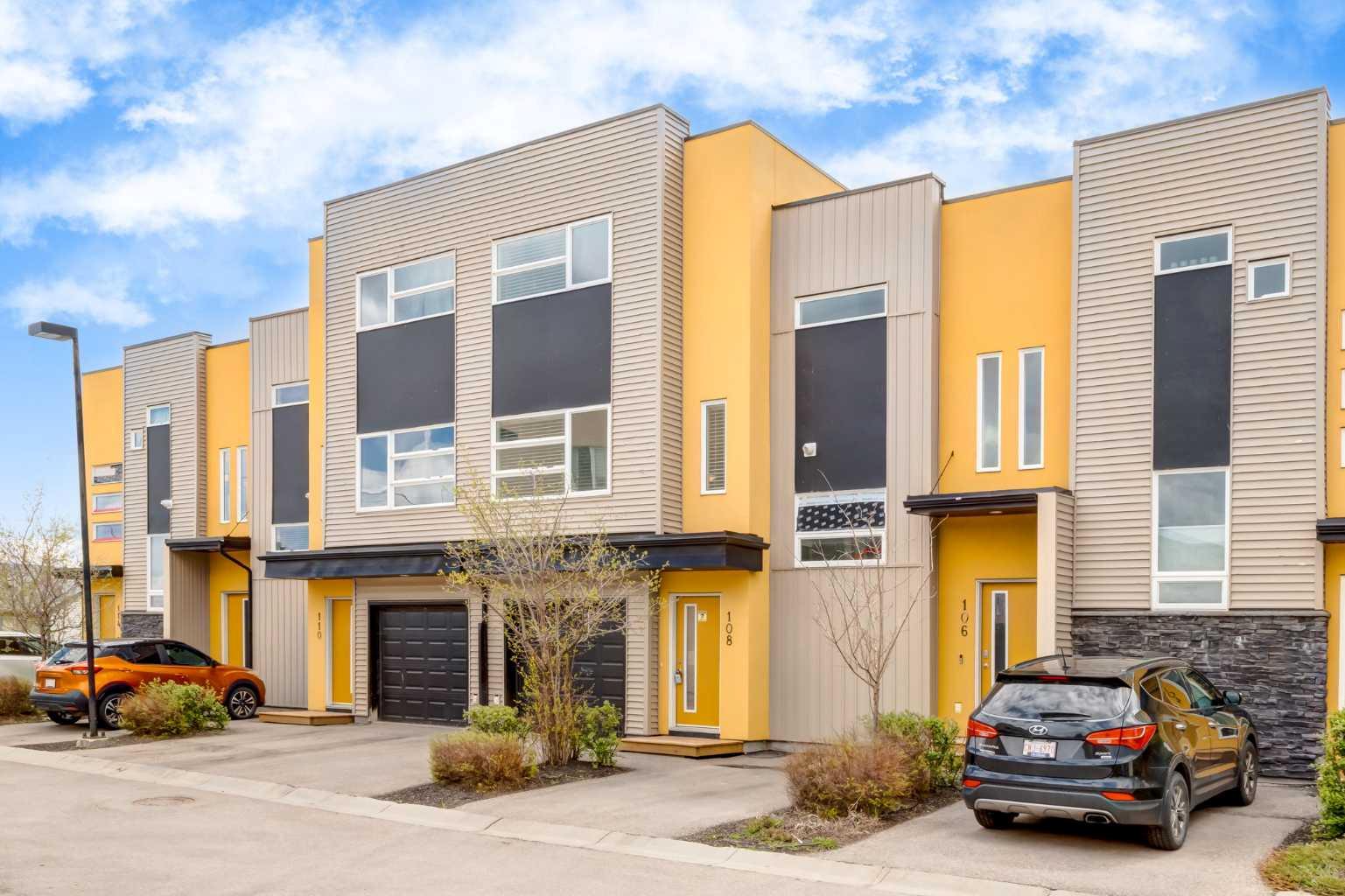 108 Covecreek Cir NE, Calgary, AB T3K 0W6