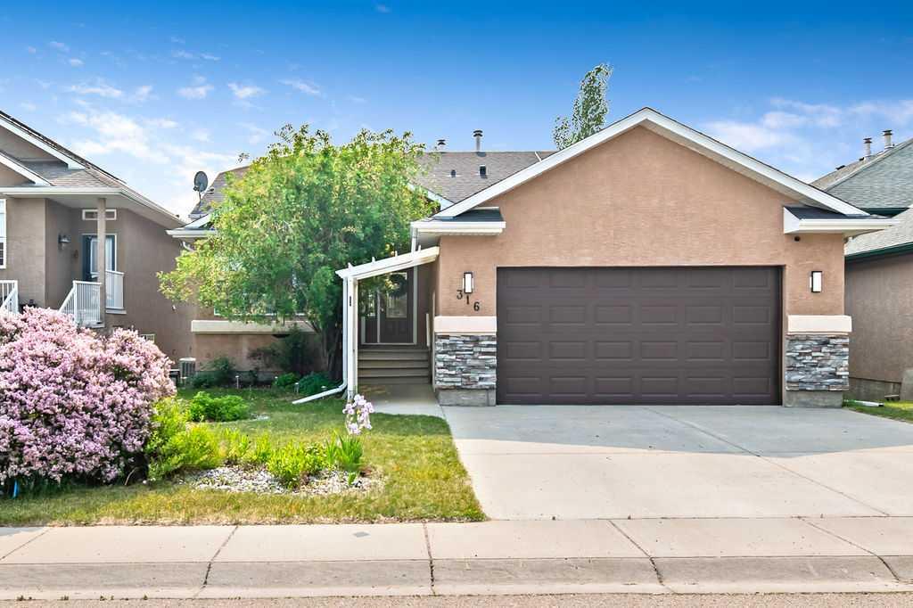 316 Lineham Acres Dr NW, High River, AB T1V 1W7