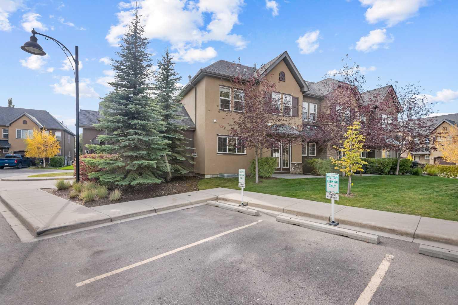 431 Quarry Villas SE, Calgary, AB T2C 5K1