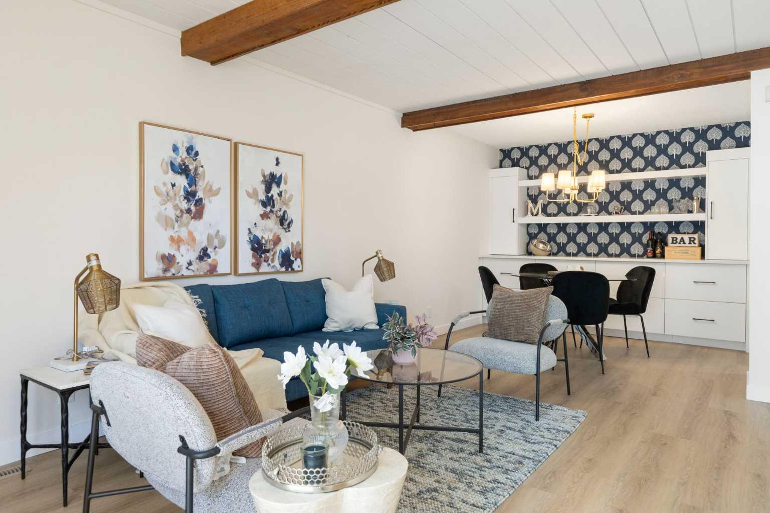 4915 45 Street Sw Unit 7, Calgary, AB T3E 3W5