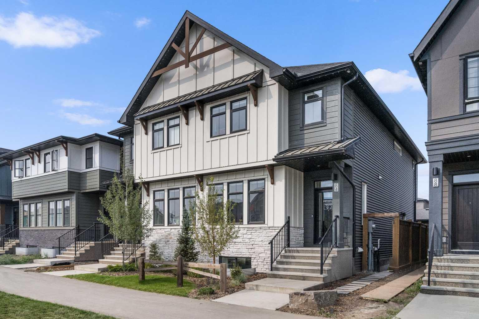 84 Ricardo Ranch Ave SE, Calgary, AB T3M 3Z4