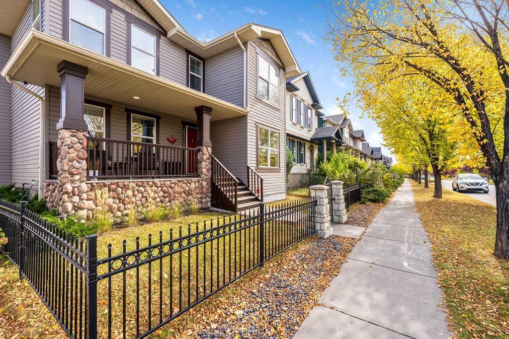 15128 Prestwick Blvd SE, Calgary, AB T2Z 3W6