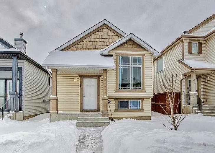 59 Taralea Gdns NE, Calgary, AB T3J 4W4