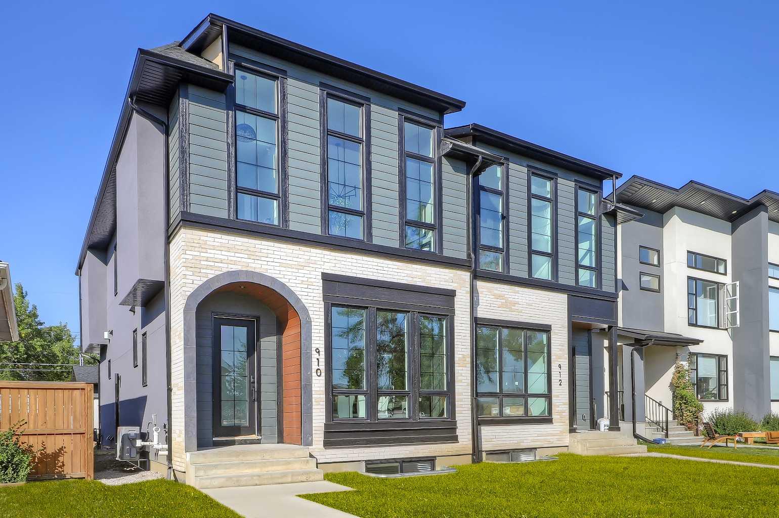 15 Avenue Ne Unit 910, Calgary, AB T2E 1J1