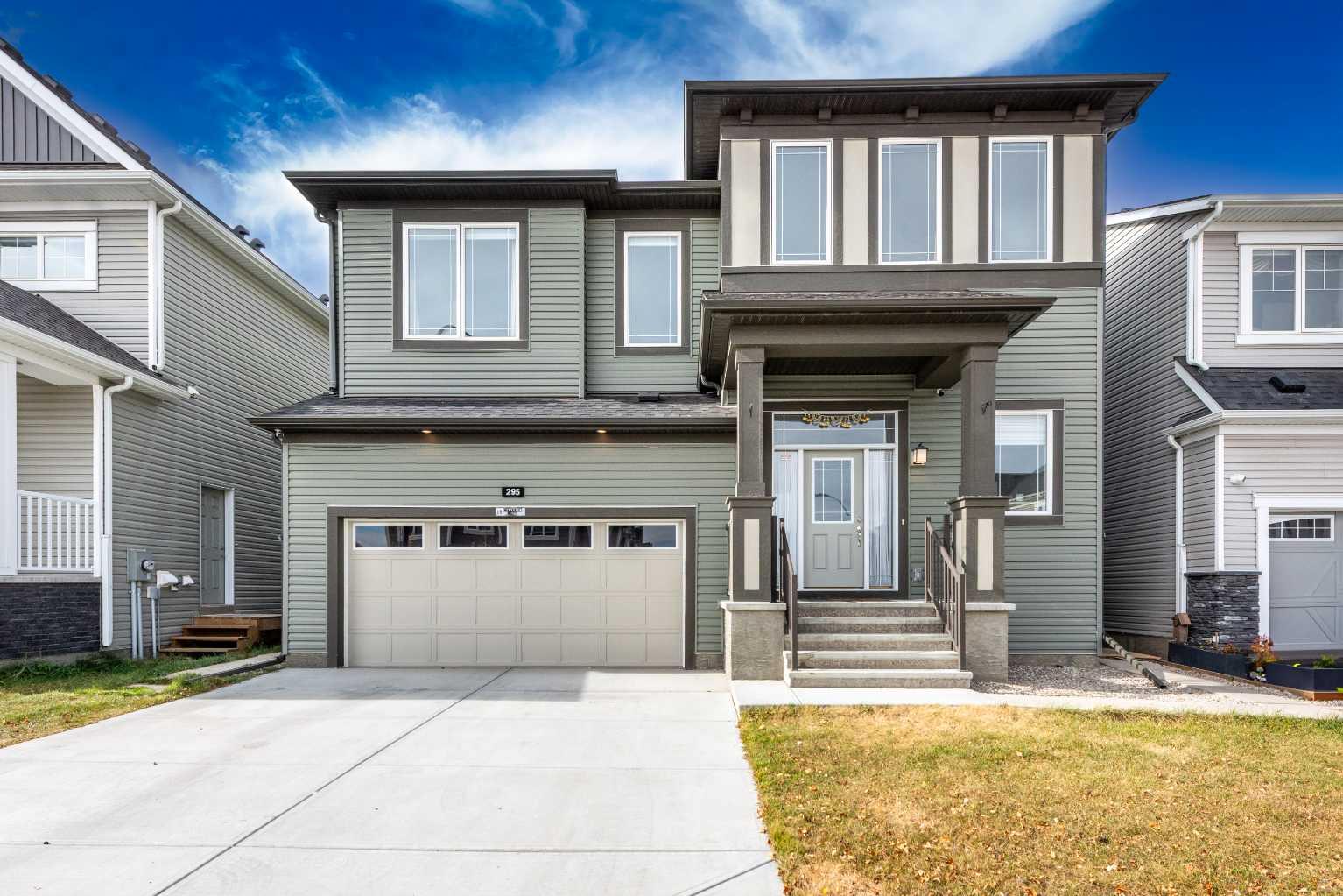29 Cityside Link NE, Calgary, AB T3N 2B7