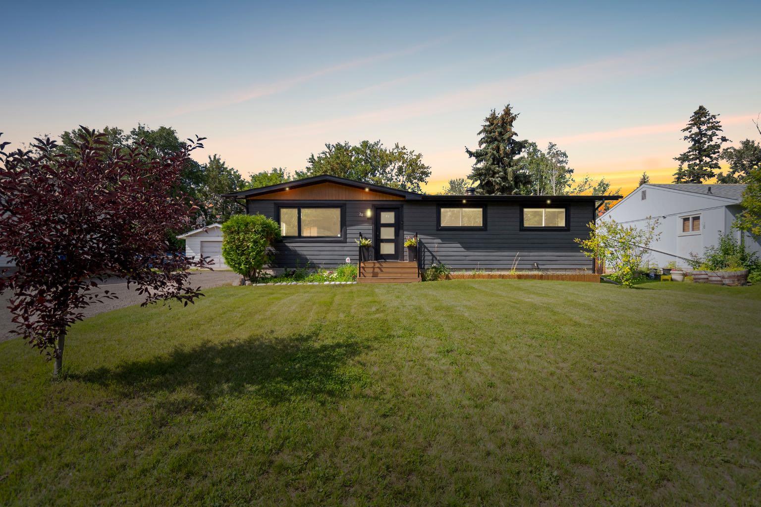 28 Alberta Dr, Fort Mcmurray, AB T9H 1P5