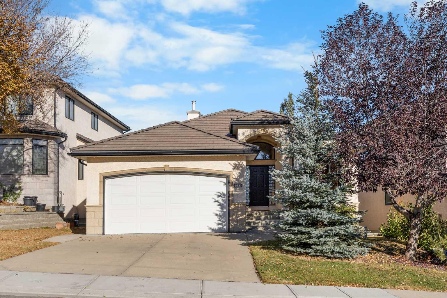 315 Hampstead Way NW, Calgary, AB T3A 6E6