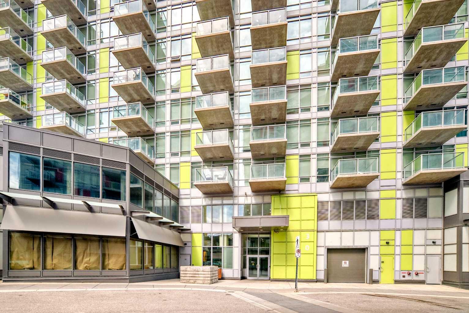 30 Brentwood Common Nw Unit 1308, Calgary, AB T2L 2L8